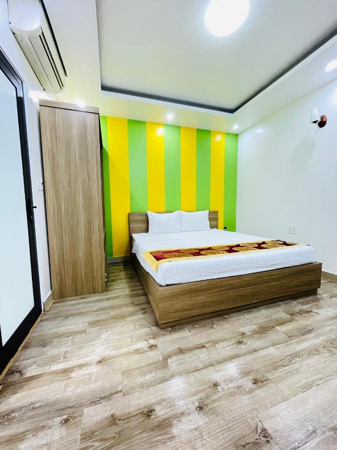 Hung Vuong Hotel Ha Long Bagian luar foto