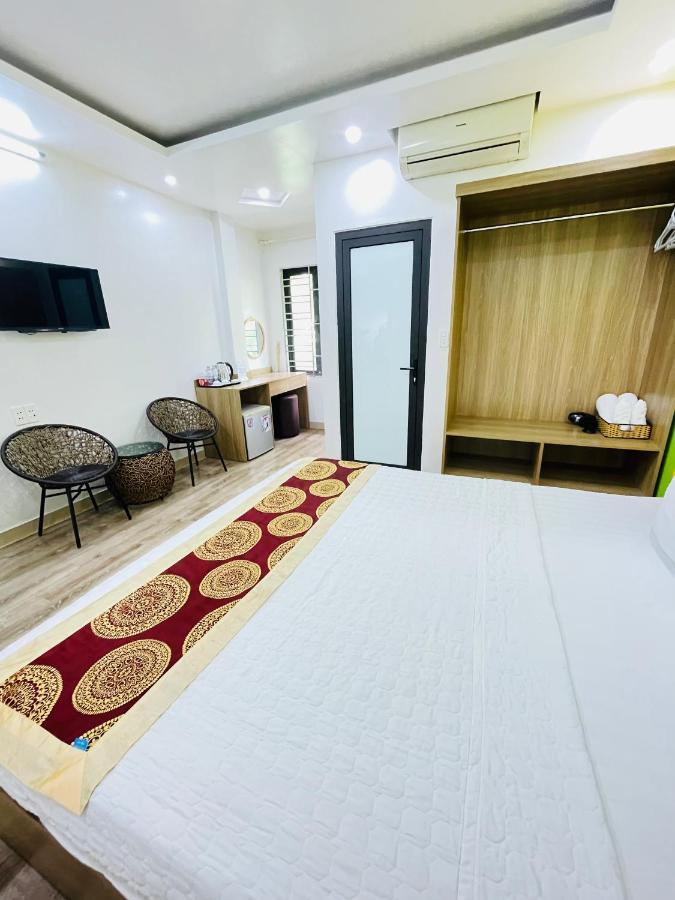 Hung Vuong Hotel Ha Long Bagian luar foto