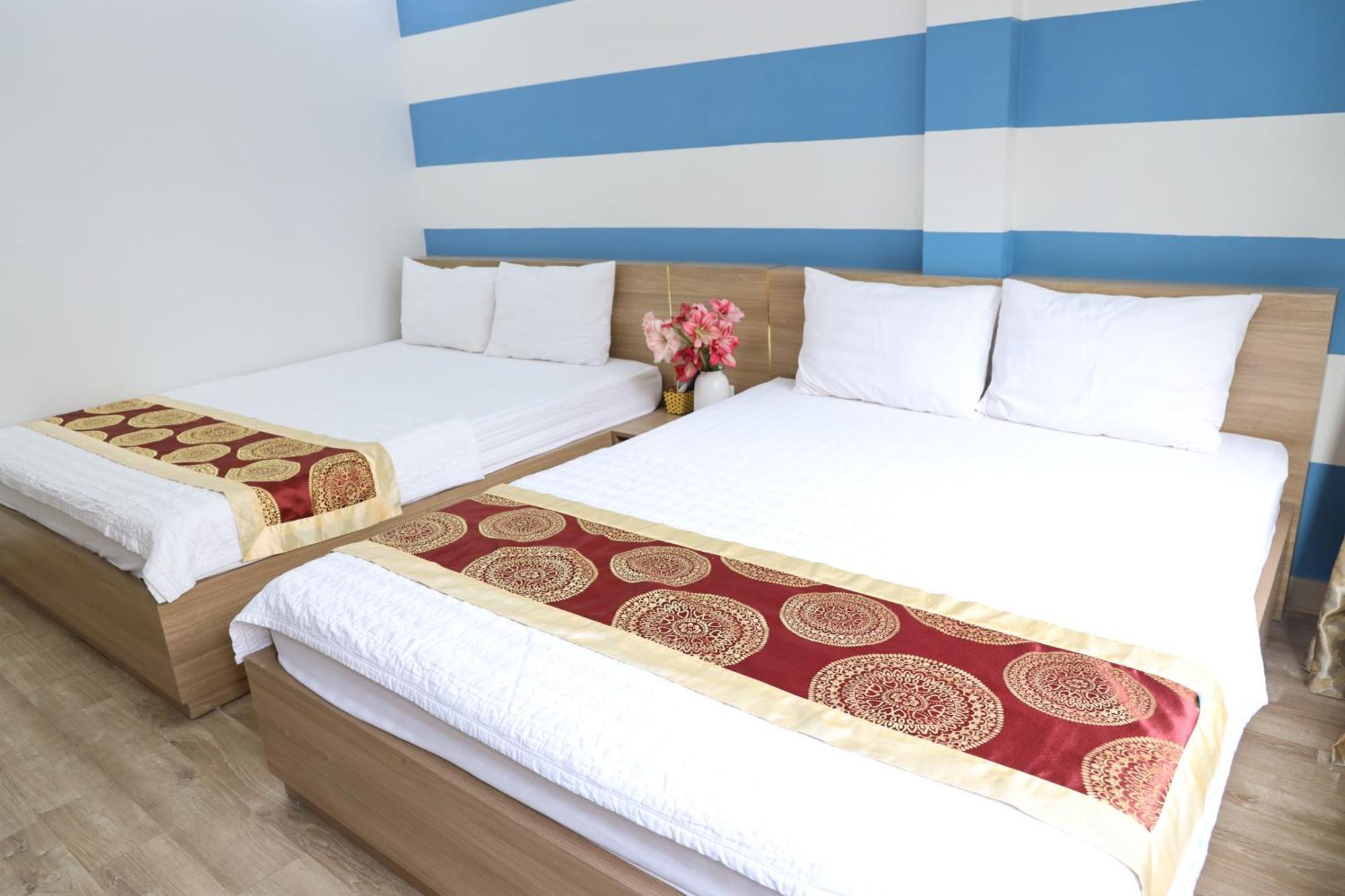 Hung Vuong Hotel Ha Long Bagian luar foto