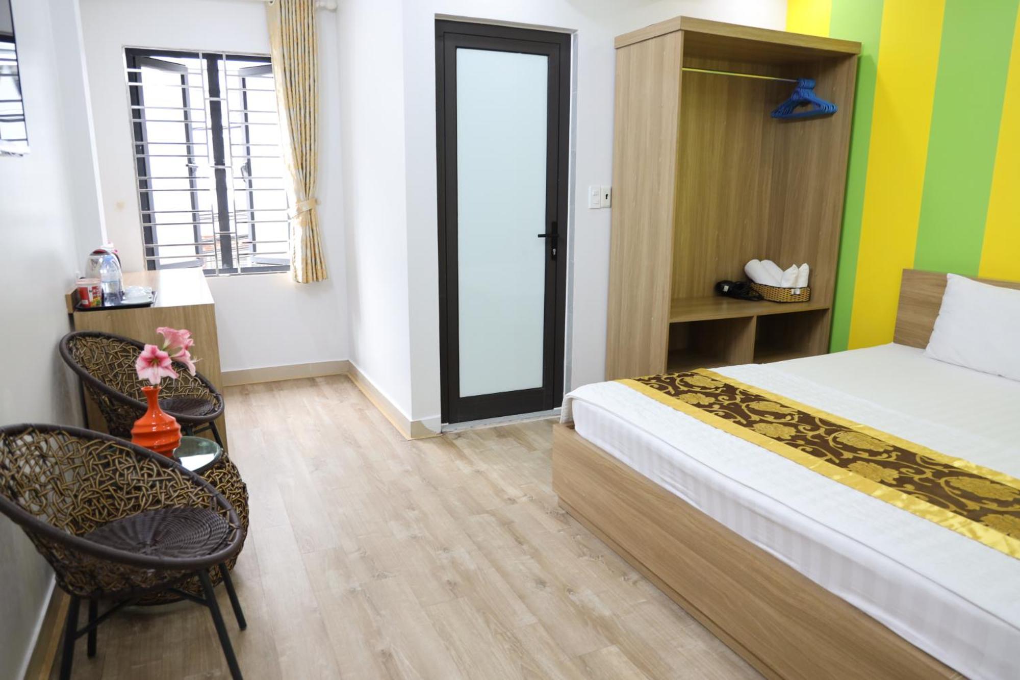 Hung Vuong Hotel Ha Long Bagian luar foto