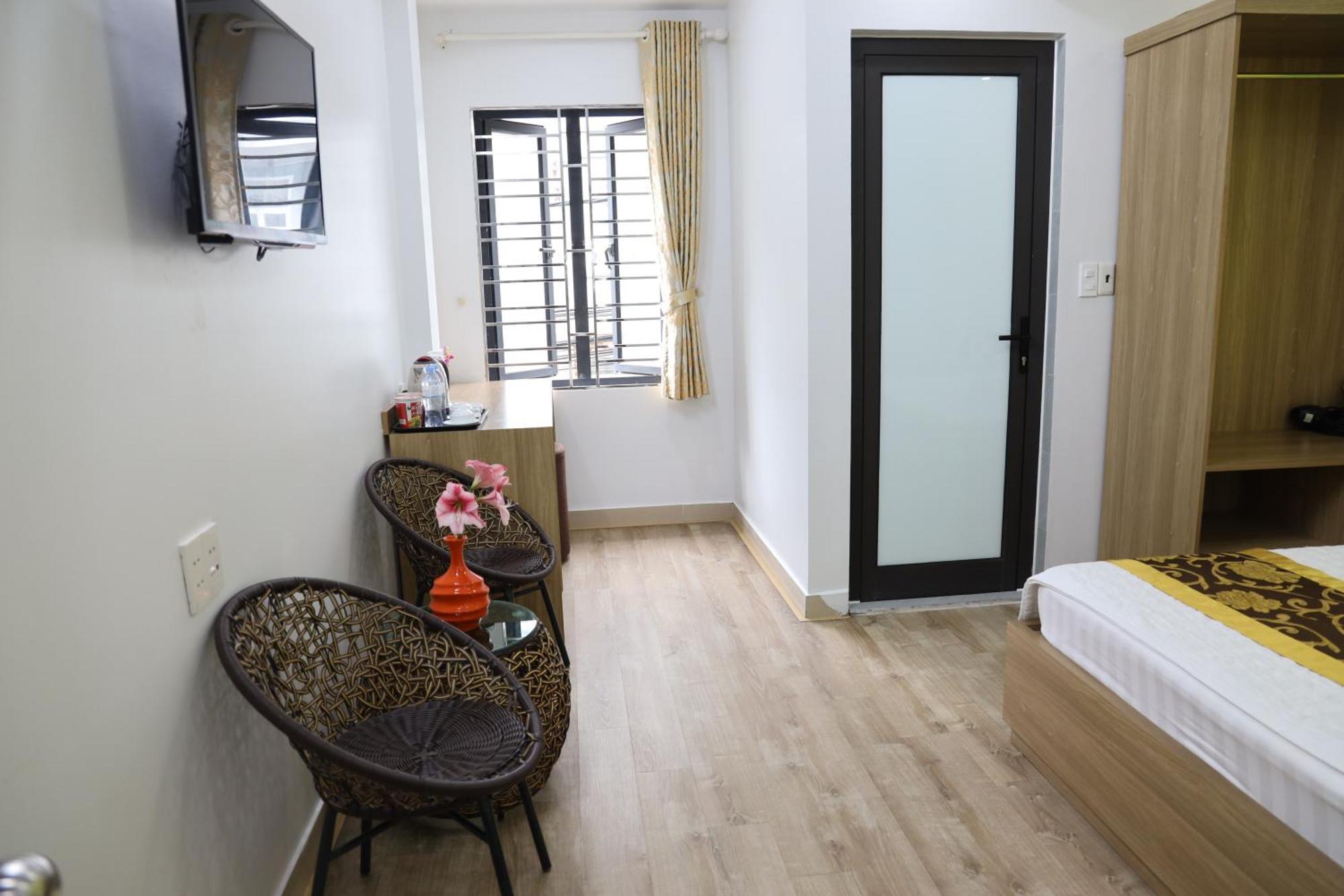 Hung Vuong Hotel Ha Long Bagian luar foto
