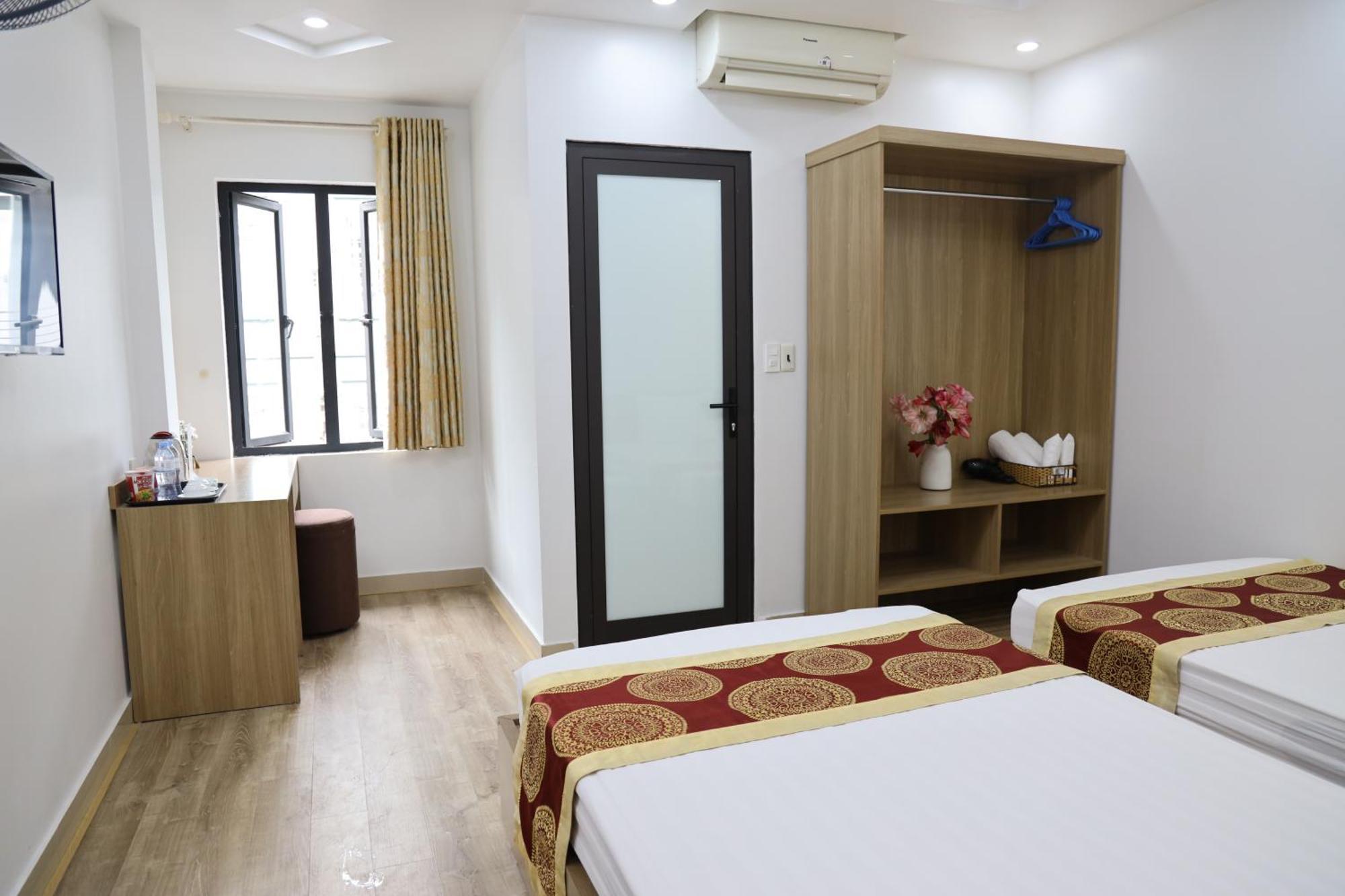 Hung Vuong Hotel Ha Long Bagian luar foto